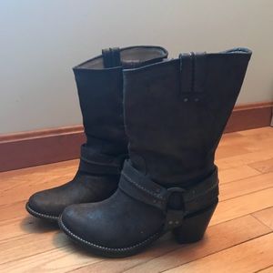 FRYE BOOTS Carmen Harness Short Size 8